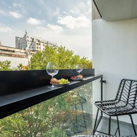 Bright & Calm - 2br - Location Apartamento Bucarest