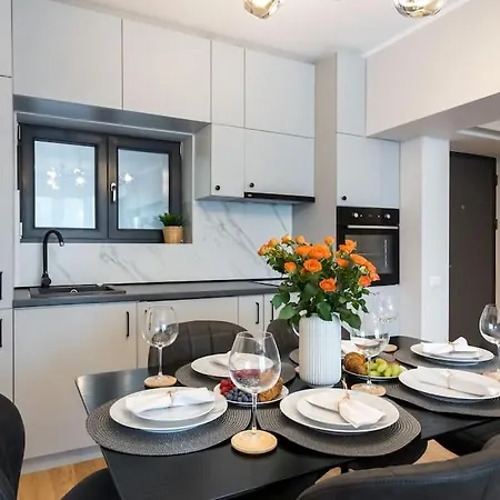 Bright & Calm - 2br - Location