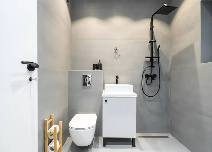 Bright & Calm - 2br - Location Апартаменти *