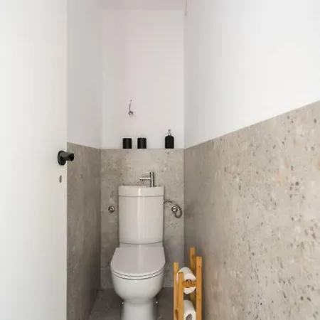 Lejlighed Bright & Calm - 2br - Location Bukarest