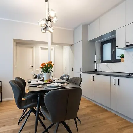 Bright & Calm - 2br - Location Bucharest